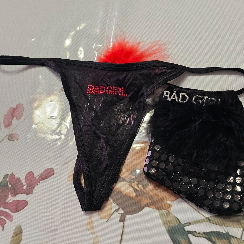 NWOT Womens Bad Girl Embellished Sheer Thong/Red Feather & Xmas Stocking S/M